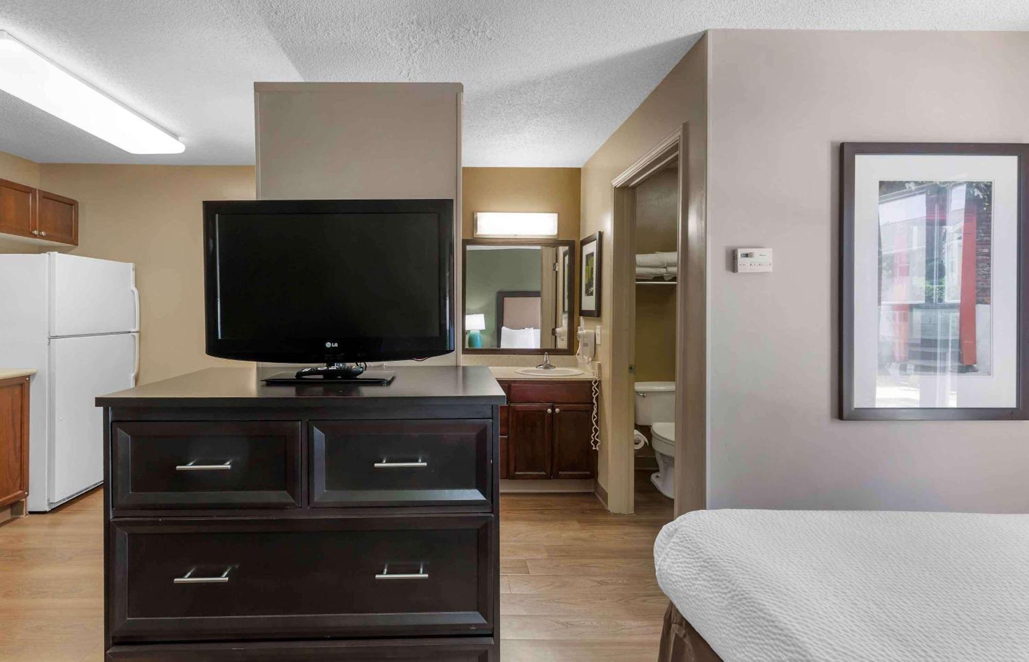 Extended Stay America Suites - Raleigh - Rtp - 4919 Miami Blvd دورهام المظهر الخارجي الصورة