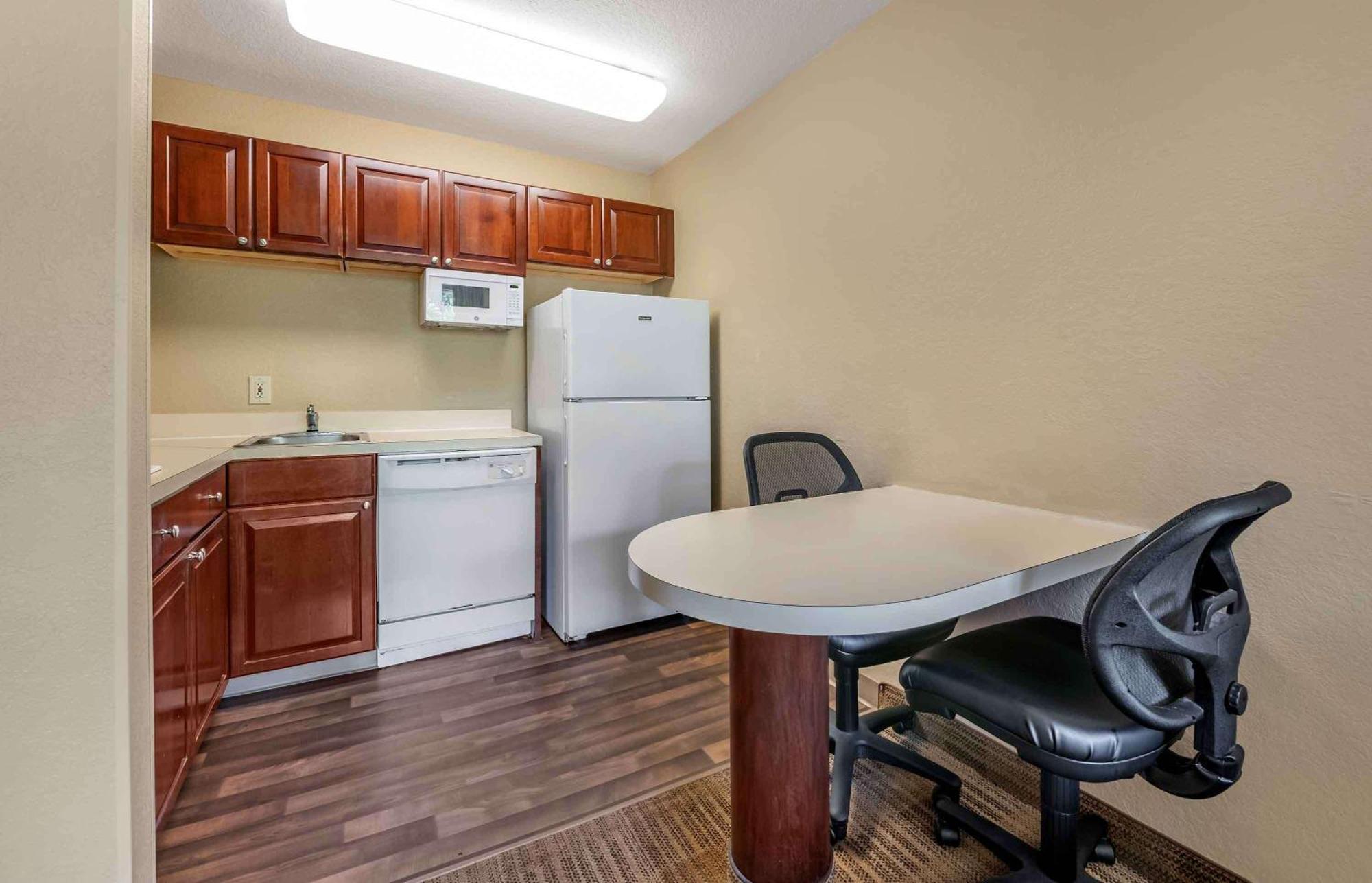 Extended Stay America Suites - Raleigh - Rtp - 4919 Miami Blvd دورهام المظهر الخارجي الصورة